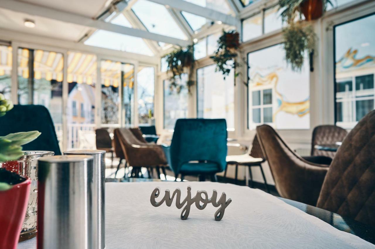 Wolke 7 Hotel Reutte Ngoại thất bức ảnh